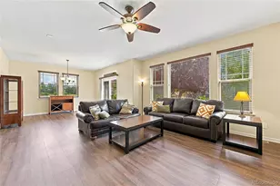 186 N Coolidge Way, Aurora, CO 80018 - Photo 7