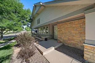 23703 E Kettle Pl, Aurora, CO 80016 - Photo 3
