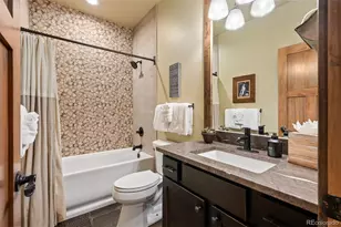 909 Park Ave, Grand Lake, CO 80447 - Photo 23