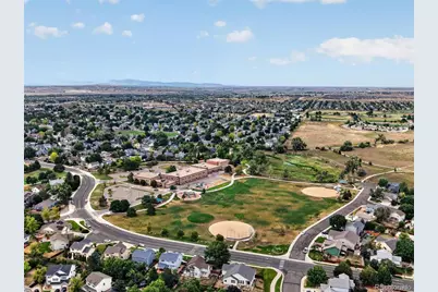 4745 E 129th Place, Thornton, CO 80241 - Photo 41