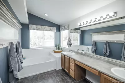 22755 E Alamo Place, Aurora, CO 80015 - Photo 45