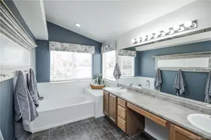 22755 E Alamo Pl, Aurora, CO 80015 - Photo 45