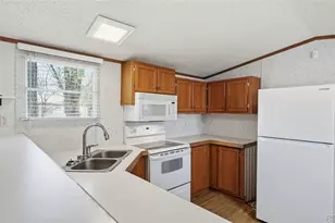 256 Navajo Rd, Weldona, CO 80653 - Photo 9