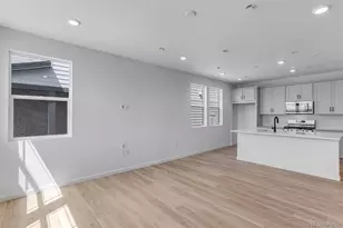 1422 Hudson Pl, Longmont, CO 80501 - Photo 17