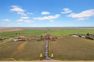 8505 Quail Run Rd, Watkins, CO 80137 - Photo 3