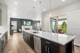 10425 Maplebrook Wy, Highlands Ranch, CO 80126 - Photo 7
