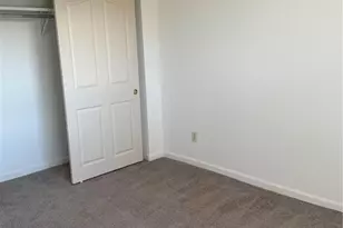 1850 S Pitkin Cir, Aurora, CO 80017 - Photo 5