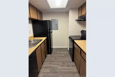 1850 S Pitkin Circle #B, Aurora, CO 80017 - Photo 3