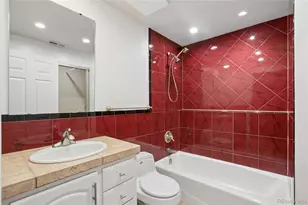 993 S Oakland Ct, Aurora, CO 80012 - Photo 17