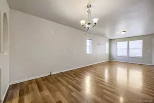 1852 Eagle St, Aurora, CO 80011 - Photo 5
