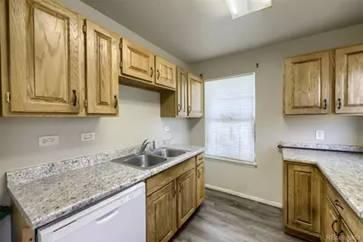 1852 Eagle Street, Aurora, CO 80011 - Photo 13