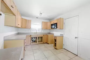 10070 Brigitte Dr, Northglenn, CO 80260 - Photo 11
