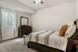 22692 E Narrowleaf Cir, Aurora, CO 80016 - Photo 19
