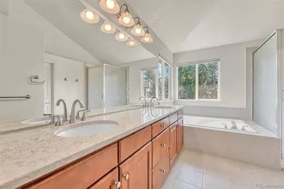 17672 E Weaver Place, Aurora, CO 80016 - Photo 25