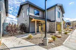 137 Granby Mdw Dr, Granby, CO 80446 - Photo 3