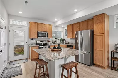 4032 N Quatar Court, Aurora, CO 80019 - Photo 11