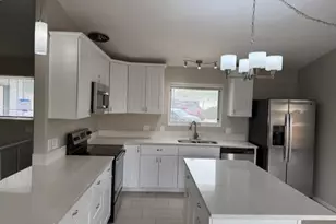5674 W Chestnut Ave, Littleton, CO 80128 - Photo 11