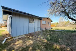 5674 W Chestnut Ave, Littleton, CO 80128 - Photo 7