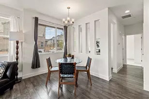 19515 E Sunset Cir, Aurora, CO 80015 - Photo 13