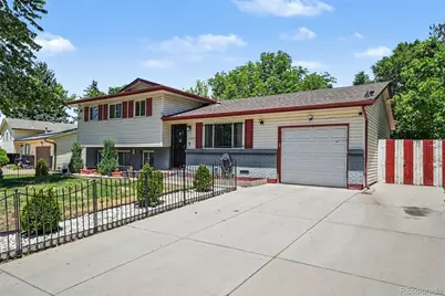 11239 E Center Avenue, Aurora, CO 80012 - Photo 3
