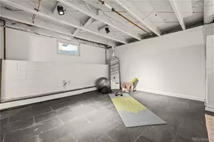 1669 Dallas St, Aurora, CO 80010 - Photo 27