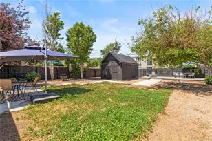 1669 Dallas St, Aurora, CO 80010 - Photo 35