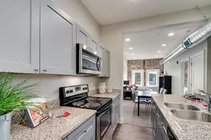 300 S Logan St, Denver, CO 80209 - Photo 17