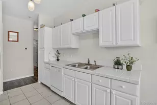 22505 E Ontario Dr, Aurora, CO 80016 - Photo 7