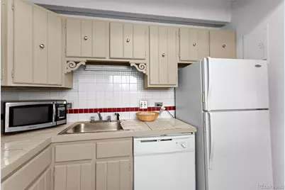 555 E 10th Avenue #15, Denver, CO 80203 - Photo 7