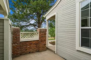 2910 W Long Cir, Littleton, CO 80120 - Photo 5