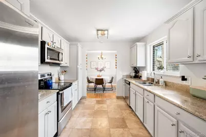 5834 Swadley Court, Arvada, CO 80004 - Photo 9