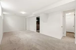 2161 Meadowbrook Dr, Denver, CO 80221 - Photo 21