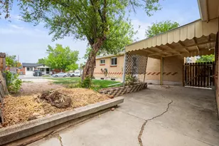 2161 Meadowbrook Dr, Denver, CO 80221 - Photo 27