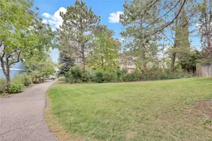 3720 S Cathay Cir, Aurora, CO 80013 - Photo 39