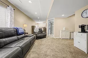 24782 E Wyoming Cir, Aurora, CO 80018 - Photo 29