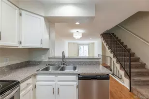 1811 S Quebec Way, Denver, CO 80231 - Photo 11