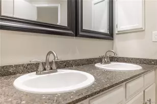 1811 S Quebec Way, Denver, CO 80231 - Photo 17