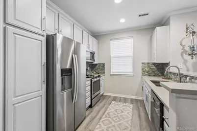 8302 Stonybridge Circle, Highlands Ranch, CO 80126 - Photo 9