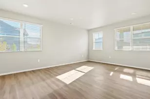 22175 E 7th Pl, Aurora, CO 80018 - Photo 5