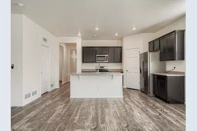 6255 N Gibralter Court, Aurora, CO 80019 - Photo 5