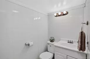 7474 E Arkansas Ave, Denver, CO 80231 - Photo 21