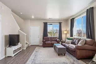 2445 Harlequin Pl, Johnstown, CO 80534 - Photo 5