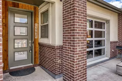 19562 E Sunset Circle, Centennial, CO 80015 - Photo 3