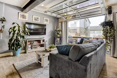 19562 E Sunset Circle, Centennial, CO 80015 - Photo 5