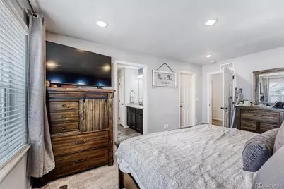 26168 E Maple Drive, Aurora, CO 80018 - Photo 17