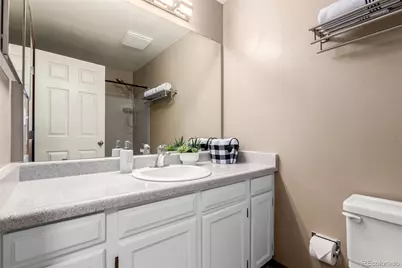 3960 S Argonne Way, Aurora, CO 80013 - Photo 23