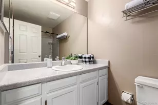 3960 S Argonne Way, Aurora, CO 80013 - Photo 23