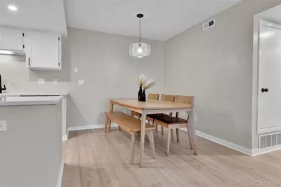 906 S Walden Street #104, Aurora, CO 80017 - Photo 5