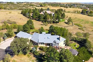 57 E Oak Hills Dr, Castle Rock, CO 80108 - Photo 3