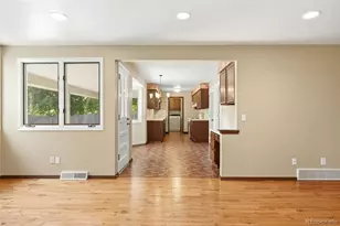 5477 W Hinsdale Pl, Littleton, CO 80128 - Photo 9